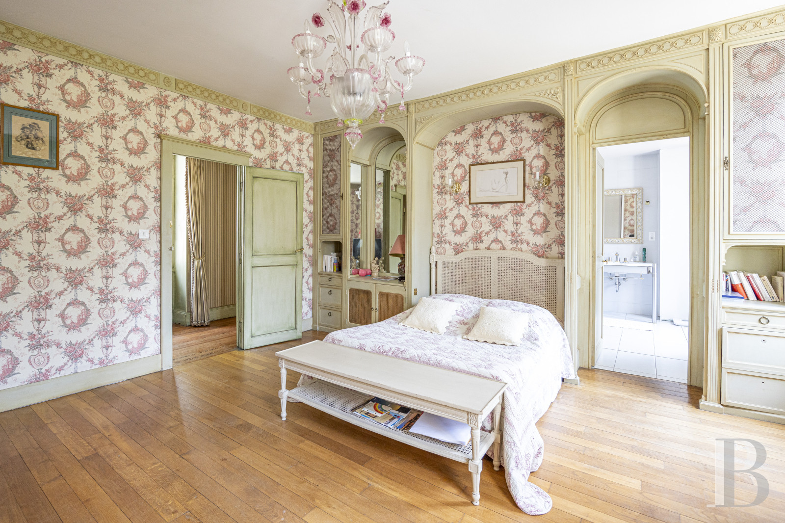 Au sud du Loiret, à Bonny-sur-Loire, un château d’inspiration Directoire entouré de bois - photo  n°23